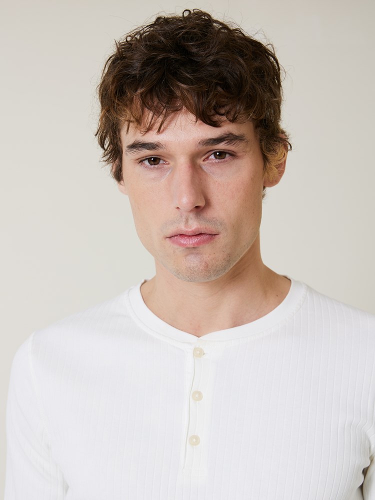 Chris Grandad 7051644092473 12_O82_Chris Grandad O82.jpg_