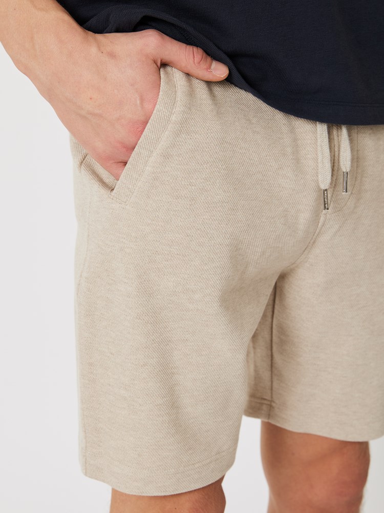 Giovanni shorts 7051644656750 7_R74_Giovanni shorts R74.jpg_