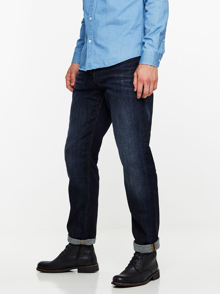 REGULAR RALPH DK BLUE STRETCH 7235339_D04-HENRYCHOICE-NOS-Modell-left_45549_REGULAR RALPH DK BLUE STRETCH D04.jpg_Left||Left