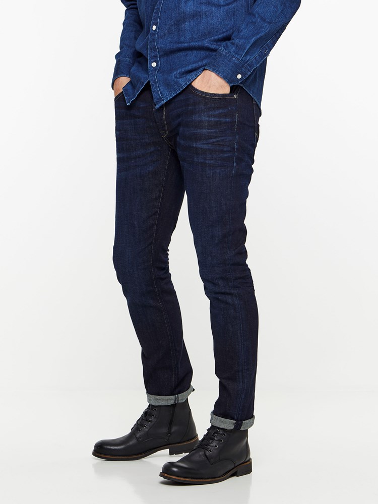 SLIM WILL LIGHT BLUE STRETCH 7237535_D04-HENRYCHOICE-NOS-Modell-left_44386_SLIM WILL LIGHT BLUE STRETCH D04.jpg_Left||Left
