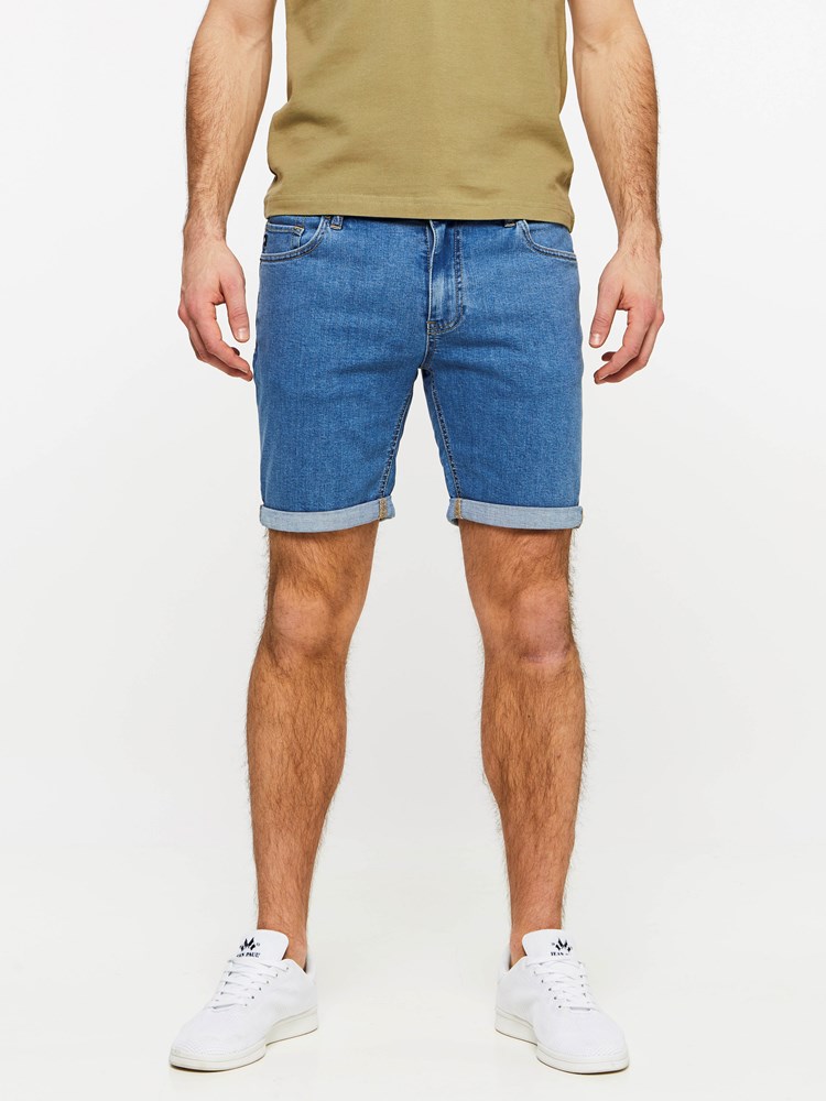 SLIM FIT STRETCH SHORTS 7237717_DAC-MADEBYMONKIES-H19-Modell-front_8937_SLIM FIT STRETCH SHORTS DAC.jpg_Front||Front