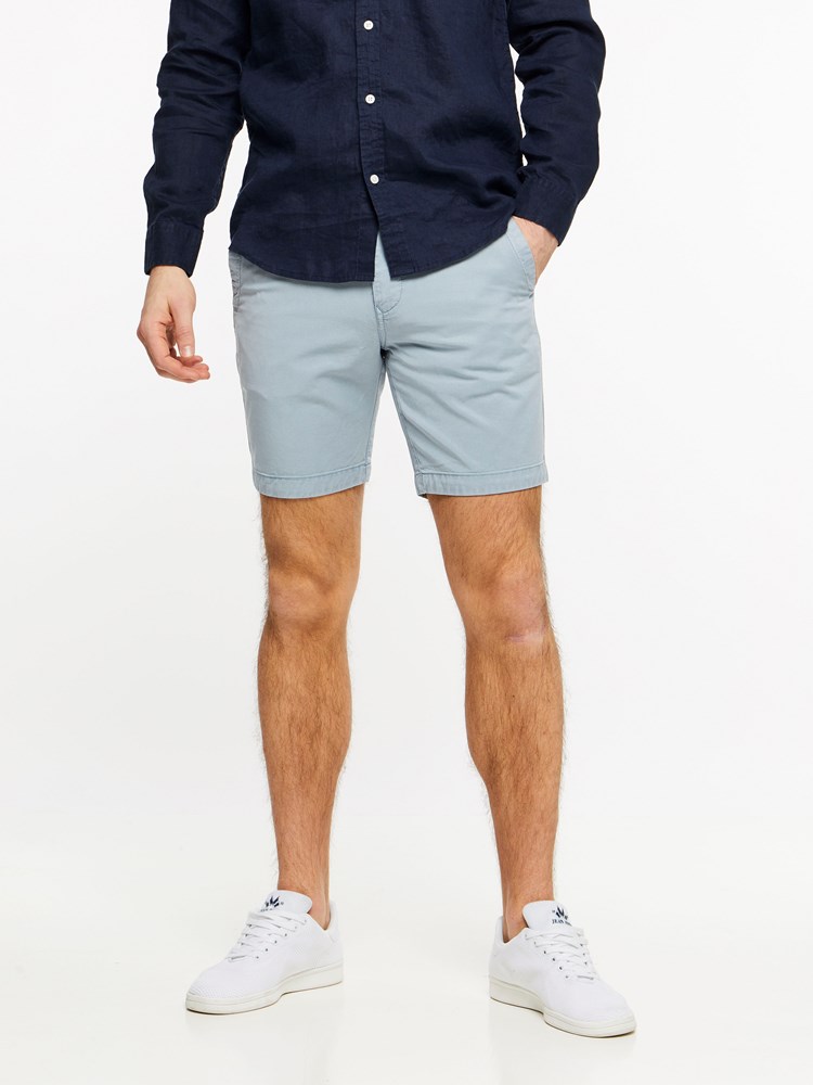 SPRING BREAK SHORTS 7237739_I3N-HENRYCHOICE-H19-Modell-front_30237_SPRING BREAK SHORTS I3N.jpg_Front||Front