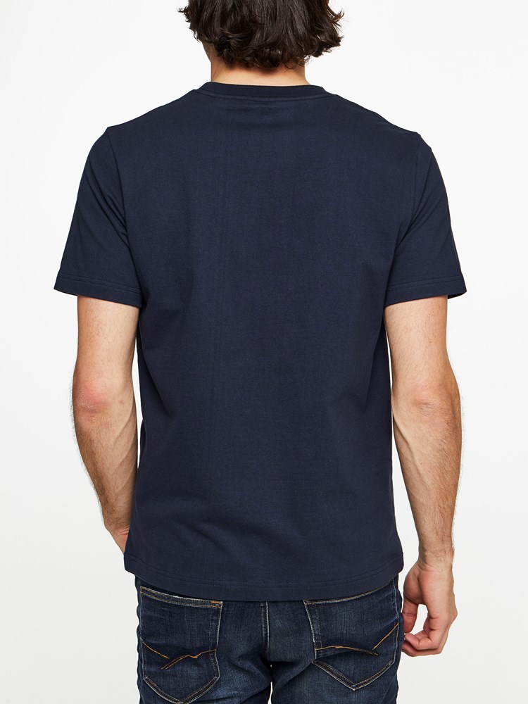 LOGO T-SKJORTE 7239616_C27_henrychoice_A19-modell-back_LOGO T-SKJORTE C27.jpg_Back||Back