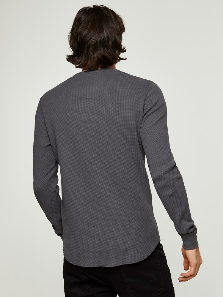 DALTON BESTEFARSTRØYE 7242174_IEL-HENRYCHOICE-S20-Modell-back_19422_DALTON BESTEFARSTRØYE IEL.jpg_Back||Back
