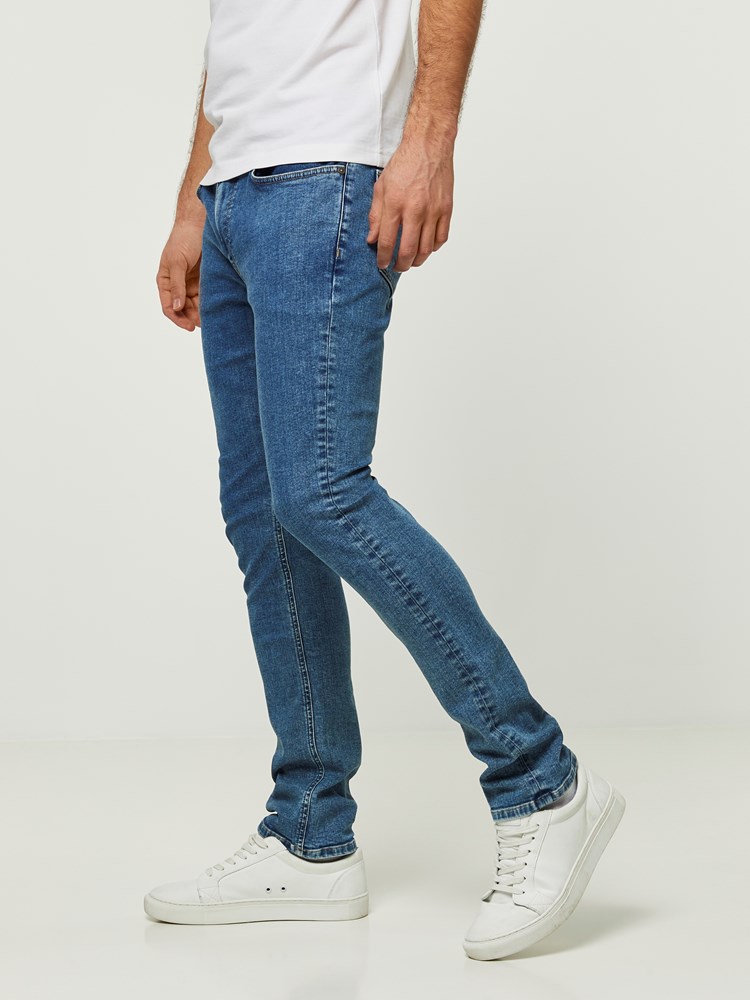 SLIM FIT STRETCH JEANS 7242654_DAC-HENRYCHOICE-S20-Modell-left_43879_SLIM FIT STRETCH JEANS DAC.jpg_Left||Left