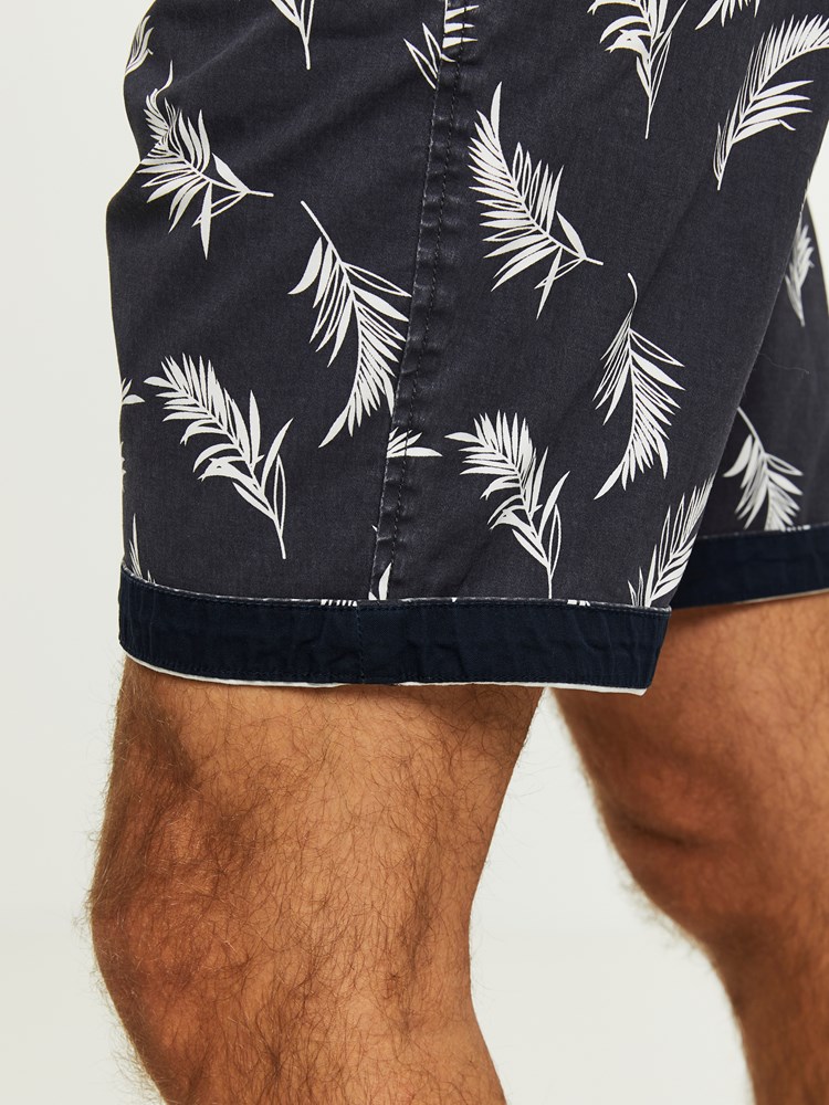 LEAVES PRINTET SHORTS 7243089_C27-HENRYCHOICE-H20-details_73404_LEAVES PRINTET SHORTS C27.jpg_