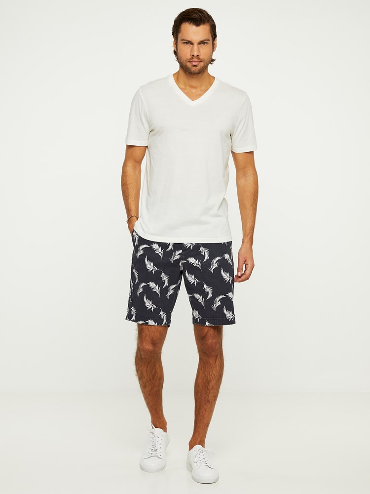 LEAVES PRINTET SHORTS 7243089_C27-HENRYCHOICE-H20-Modell-right_22711_LEAVES PRINTET SHORTS C27.jpg_Right||Right