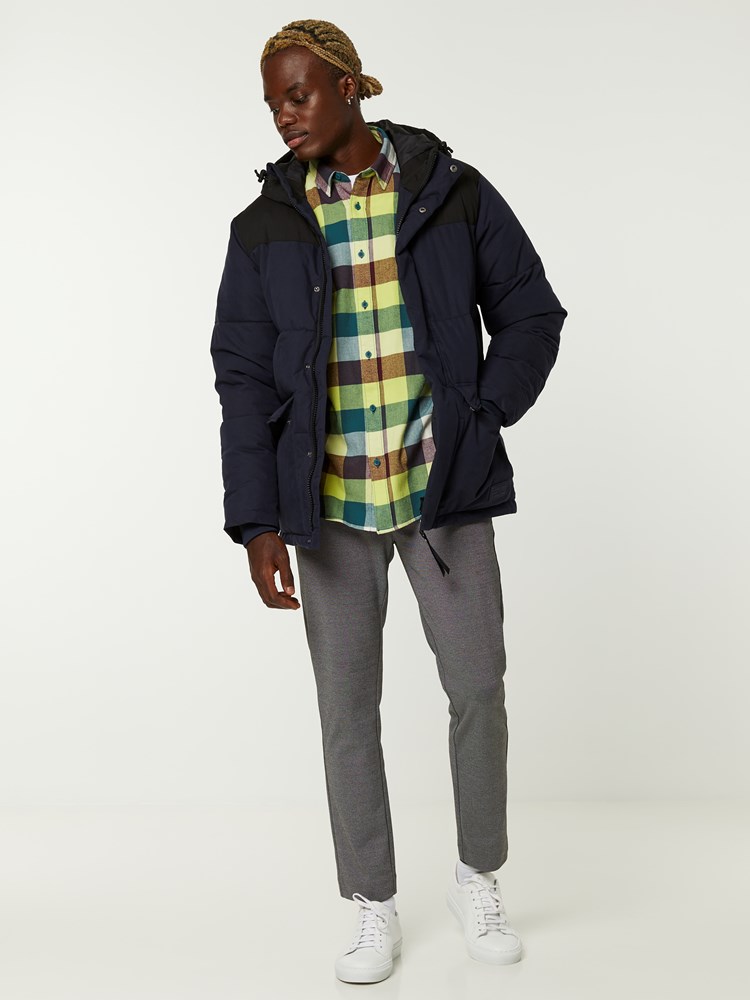 TRYSIL JAKKE 7244517_EN9-WOSNOTWOS-A20-Modell-front_26764_TRYSIL JAKKE EN9.jpg_Front||Front
