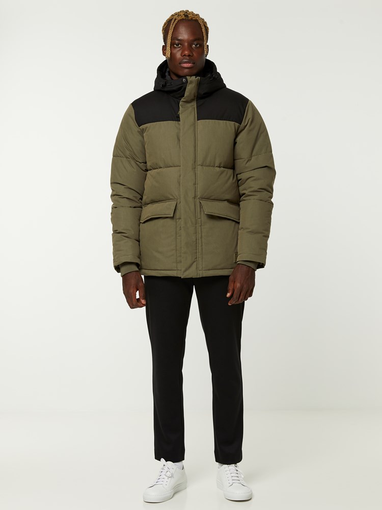 TRYSIL JAKKE 7244517_GTE-WOSNOTWOS-A20-Modell-front_81240_TRYSIL JAKKE GTE.jpg_Front||Front
