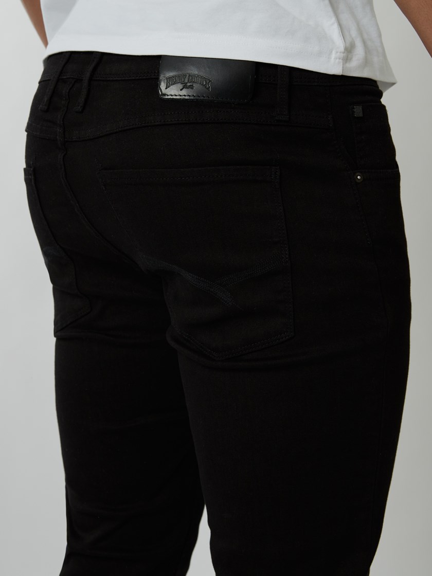 7244847 D03 7244847_D03-HENRYCHOICE-NOS-details_chn=boys_9707_Slim Will Blk.Blk. Superstretch Jeans D03 7244847.jpg_