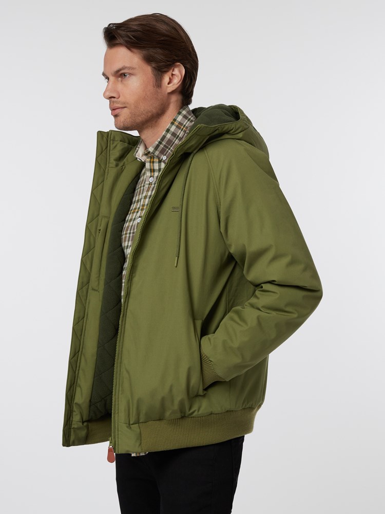 Greg jakke 7248179_GMO-HENRYCHOICE-A21-Modell-Left_chn=boys_60031_Greg jakke GMO.jpg_Left||Left