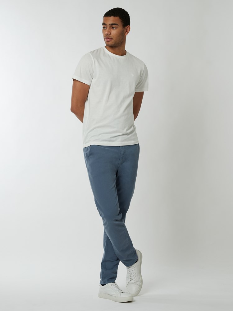 Slim chino str. twill 7249074_EPF-MRCAPUCHIN-NOS-Modell-Front_chn=boys_209_Slim chino str. twill EPF.jpg_Front||Front