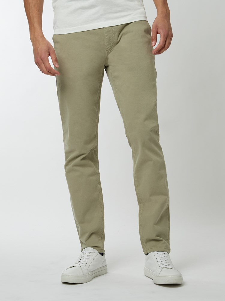 Slim chino str. twill 7249074_I4V-MRCAPUCHIN-NOS-Modell-Front_chn=boys_9028_Slim chino str. twill I4V.jpg_Front||Front