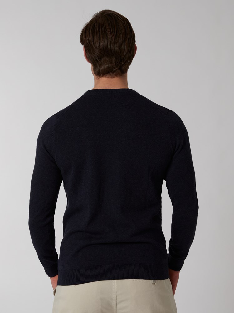 Dammers genser 7249232_C27-MRCAPUCHIN-S22-Modell-Back_chn=boys_4394_Dammers genser C27.jpg_Back||Back