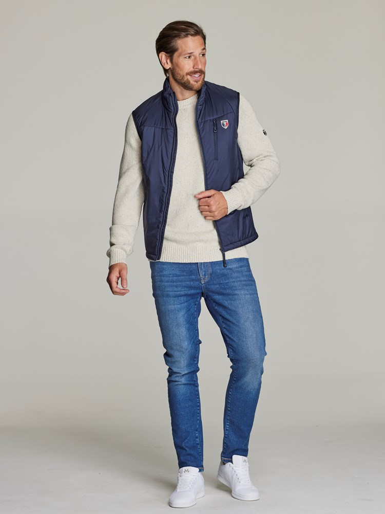 Michel vest 7249243_EM6-JEANPAUL-S22-Modell-front_11839_Michel vest EM6.jpg_