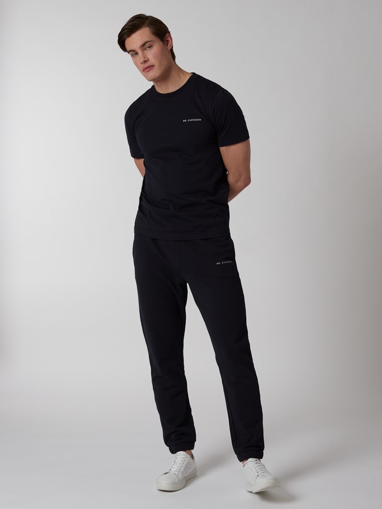 Aiden logo t-Skjorte 7249415_C27-MRCAPUCHIN-S22-Modell-Front_chn=boys_5359_Aiden logo t-Skjorte C27.jpg_Front||Front