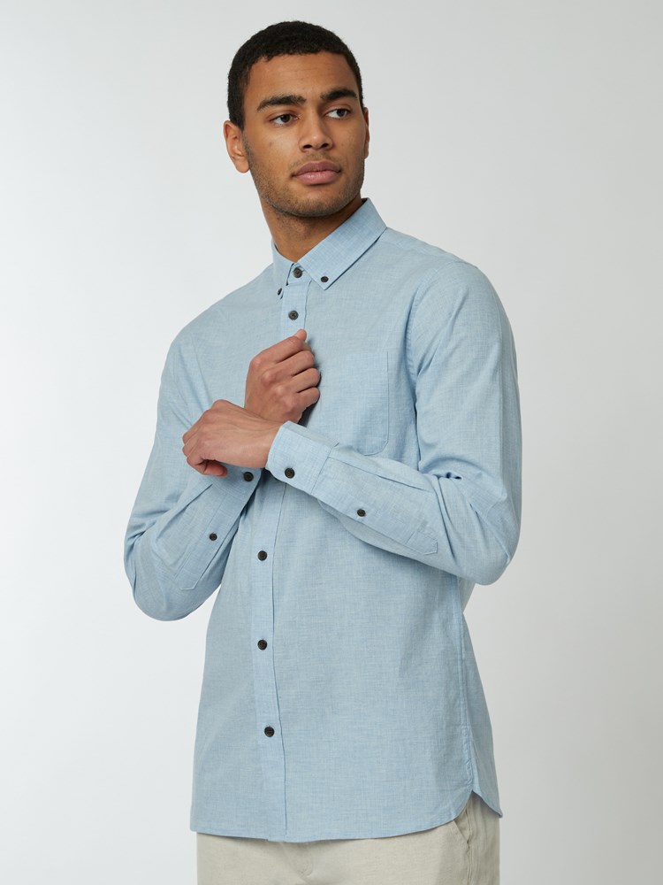 Calor Skjorte 7249443_EOZ-MRCAPUCHIN-S22-Modell-Front_chn=boys_7659_Calor Skjorte EOZ.jpg_Front||Front