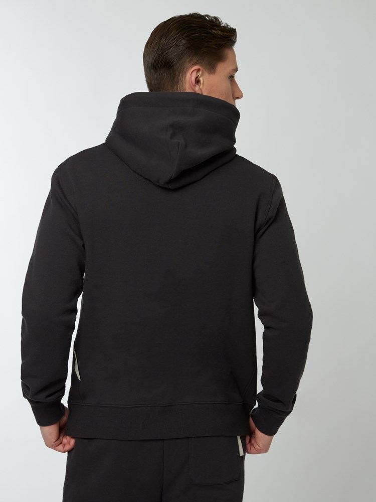 Signature hettegenser 7249521_C31-WOSNOTWOS-S22-Modell-Back_chn=boys_2725_Signature hettegenser C31.jpg_Back||Back