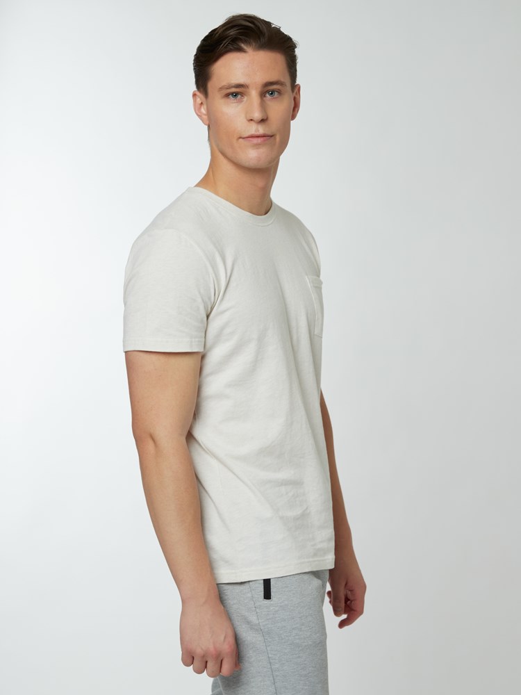 Karlstad t-skjorte 7249532_O68-WOSNOTWOS-S22-Modell-Right_chn=boys_4947_Karlstad t-skjorte O68 7249532.jpg_Right||Right