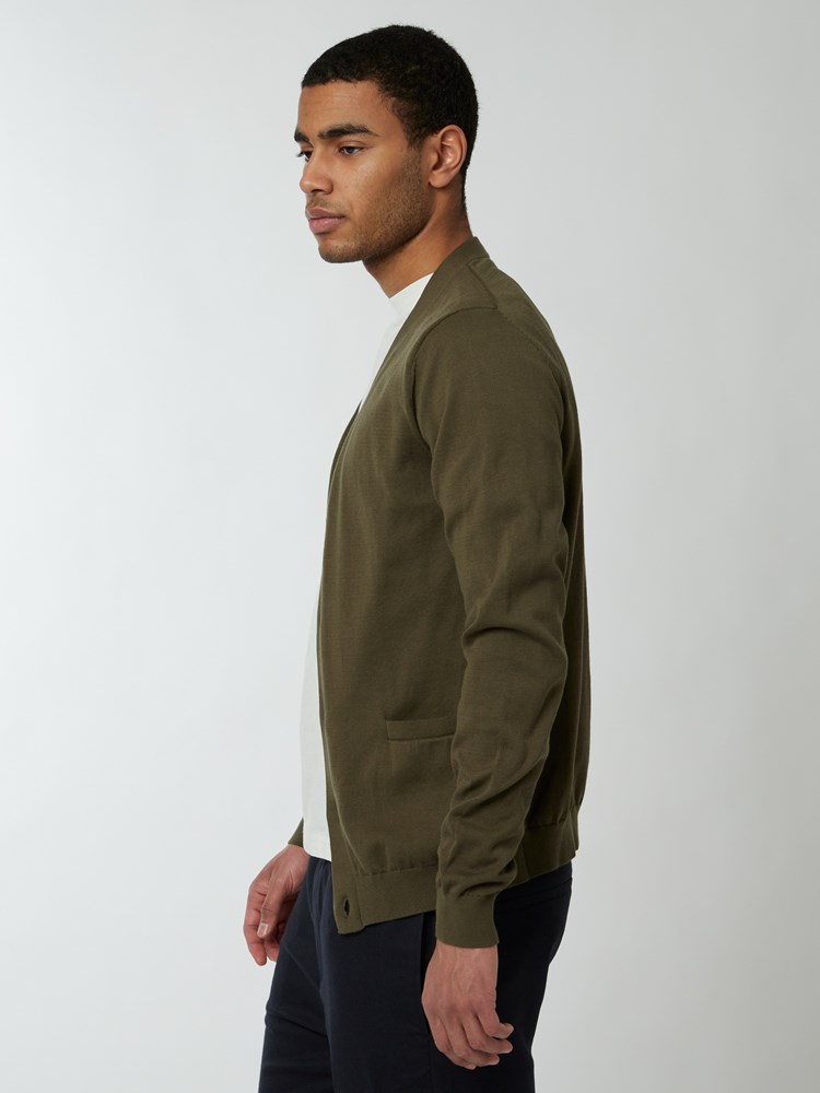 Galileo cardigan 7249560_GPB-MRCAPUCHIN-S22-Modell-Left_chn=boys_240_Galileo cardigan GPB.jpg_Left||Left