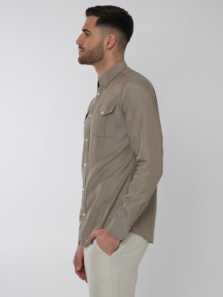 Luca skjorte 7249564_I6E-MRCAPUCHIN-S22-Modell-Front_chn=boys_3606_Luca skjorte I6E.jpg_Front||Front