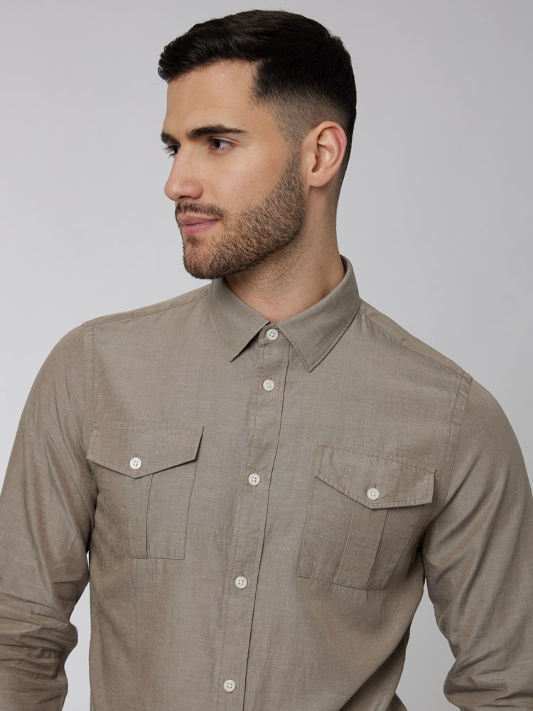 Luca skjorte 7249564_I6E-MRCAPUCHIN-S22-Modell-Front_chn=boys_9063_Luca skjorte I6E.jpg_Front||Front