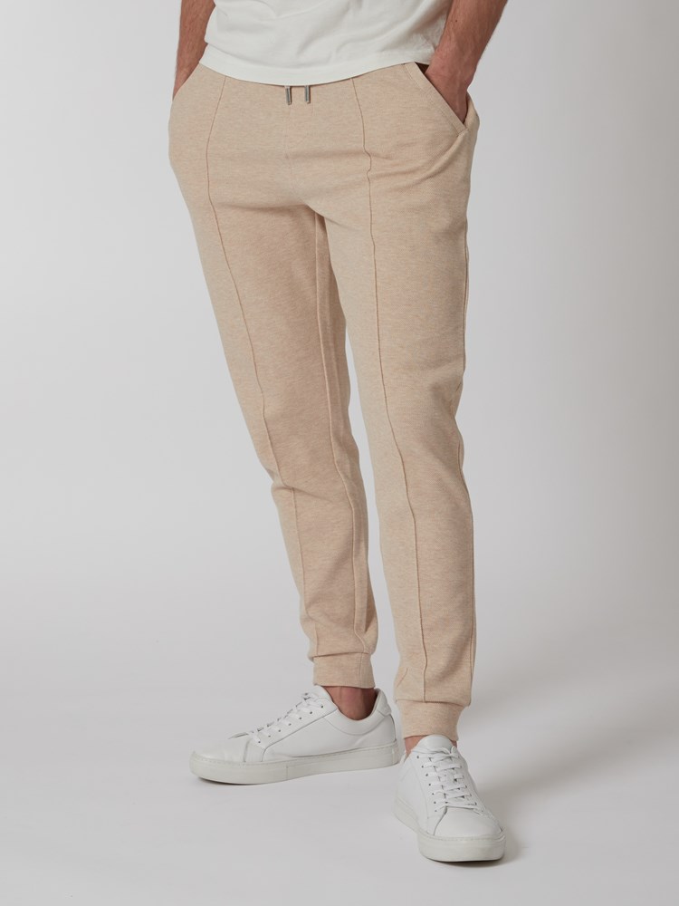 Giovanni joggebukse 7249570_A9P-MRCAPUCHIN-S22-Modell-Front_chn=boys_7629_Giovanni joggebukse A9P_Giovanni joggebukse A9P 7249570.jpg_Front||Front