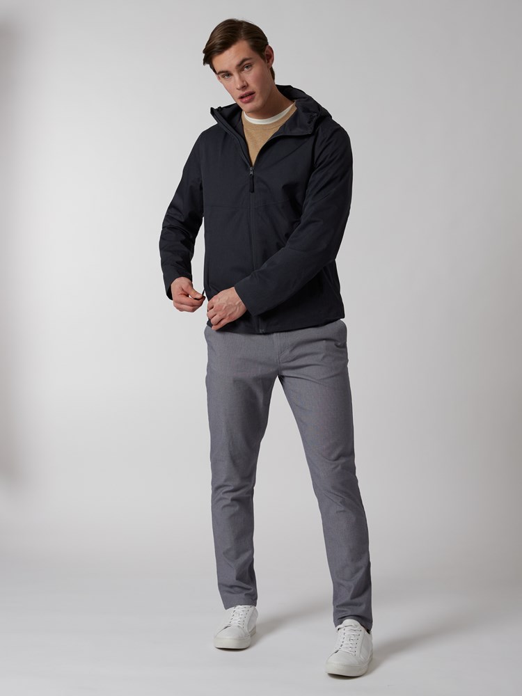 Rocco jakke 7249580_C27-MRCAPUCHIN-S22-Modell-Front_chn=boys_8037_Rocco jakke C27.jpg_Front||Front