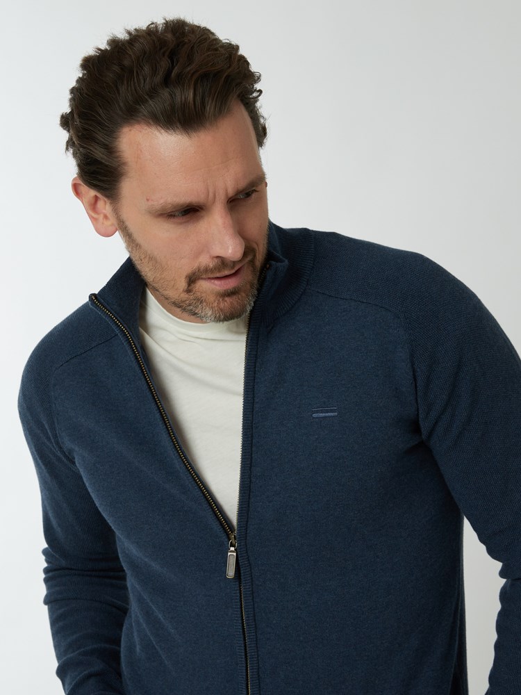 Jared Cardigan 7249590_EHJ-HENRYCHOICE-S22-details_chn=boys_8476_Jared Cardigan EHJ.jpg_