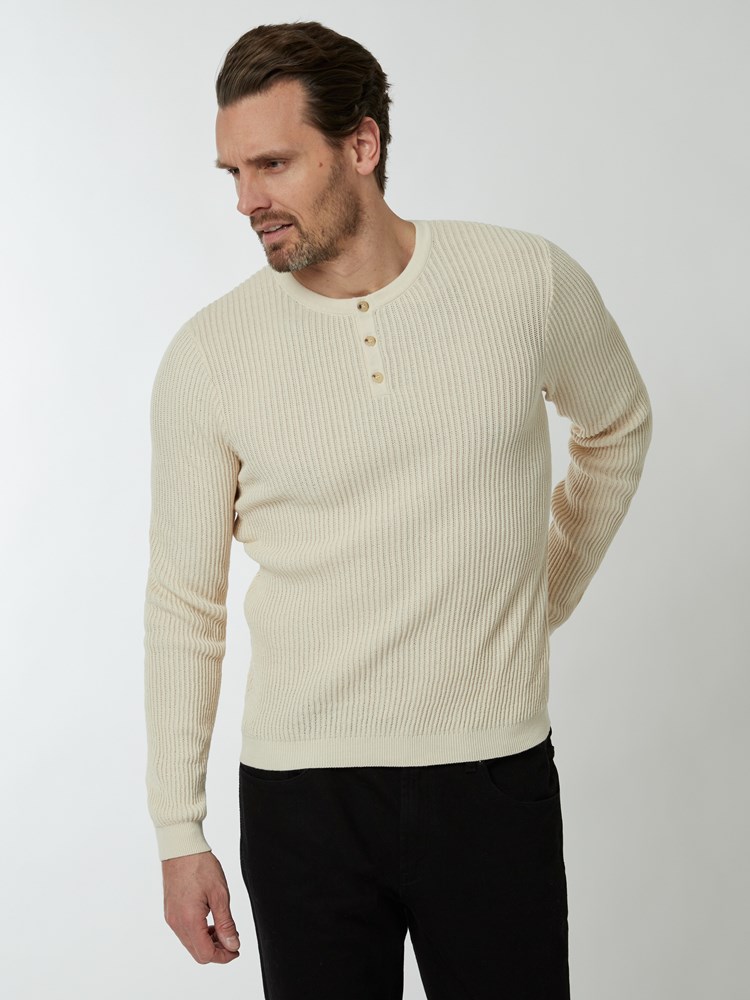 Jace genser 7249599_O87-HENRYCHOICE-S22-Modell-Right_chn=boys_1134_Jace genser O87.jpg_Right||Right