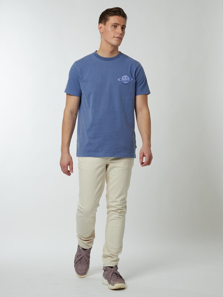 Space t-skjorte 7249613_EDY-WOSNOTWOS-S22-Modell-Front_chn=boys_8978_Space t-skjorte EDY.jpg_Front||Front