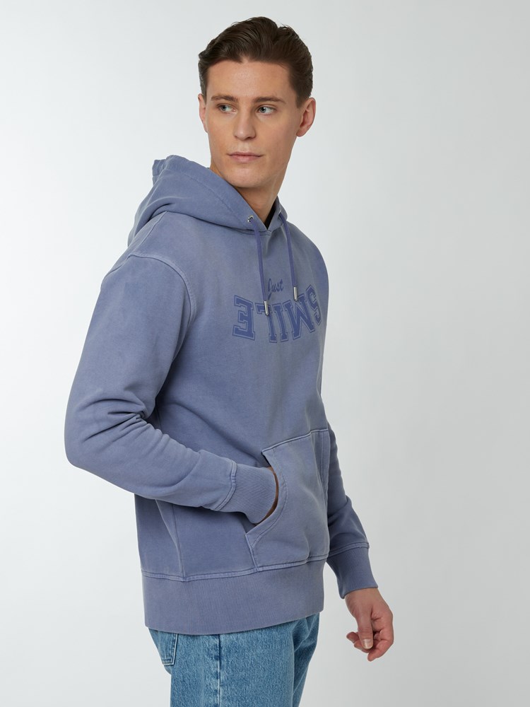 Smile hettegenser 7249615_MSG-WOSNOTWOS-S22-Modell-Right_chn=boys_4140_Smile hettegenser MSG.jpg_Right||Right