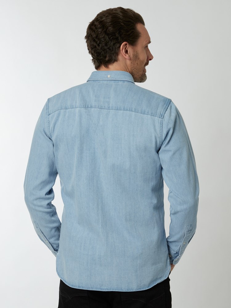 Devin denimskjorte 7249702_E8S-HENRYCHOICE-S22-Modell-Back_chn=boys_4493_Devin denimskjorte E8S.jpg_Back||Back