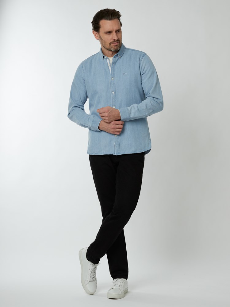 Devin denimskjorte 7249702_E8S-HENRYCHOICE-S22-Modell-Front_chn=boys_9887_Devin denimskjorte E8S.jpg_Front||Front