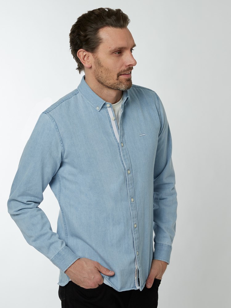 Devin denimskjorte 7249702_E8S-HENRYCHOICE-S22-Modell-Right_chn=boys_1303_Devin denimskjorte E8S.jpg_Right||Right
