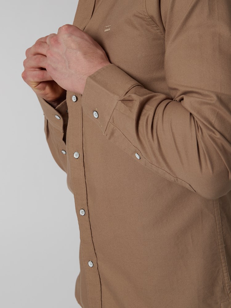 Washed oxfordskjorte 7249703_ADY-HENRYCHOICE-S22-details_chn=boys_269_Washed oxfordskjorte ADY 7249703.jpg_
