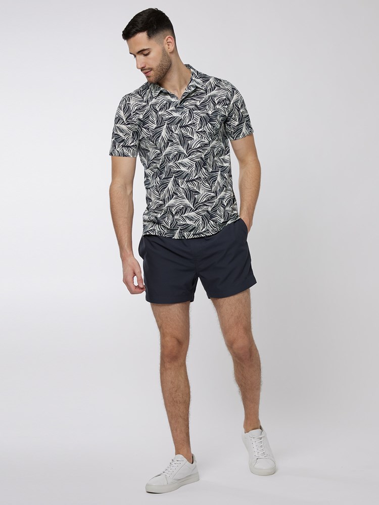 Alonzo printed polo t-skjorte 7249908_C27-MRCAPUCHIN-H22-Modell-Front_chn=boys_1265_Alonzo printed polo t-skjorte C27.jpg_Front||Front