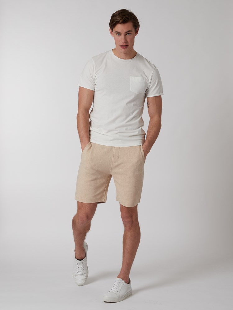 Giovanni shorts 7249911_A9P-MRCAPUCHIN-H22-Modell-Front_chn=boys_5610_Giovanni shorts A9P.jpg_Front||Front
