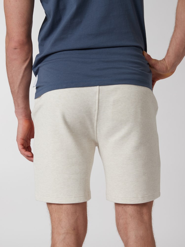 Giovanni shorts 7249911_O62-MRCAPUCHIN-H22-Modell-Back_chn=boys_8810_Giovanni shorts O62.jpg_Back||Back