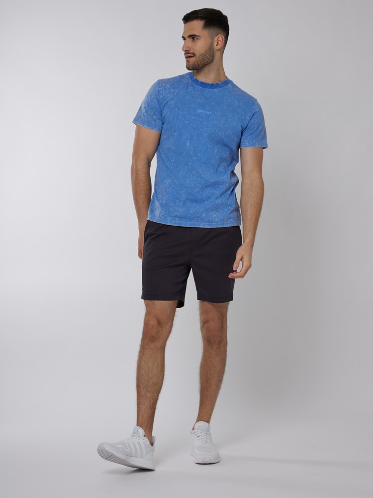Alfabeta t-skjorte 7249923_ECQ-WOSNOTWOS-H22-Modell-Front_chn=boys_2021_Alfabeta t-skjorte ECQ.jpg_Front||Front