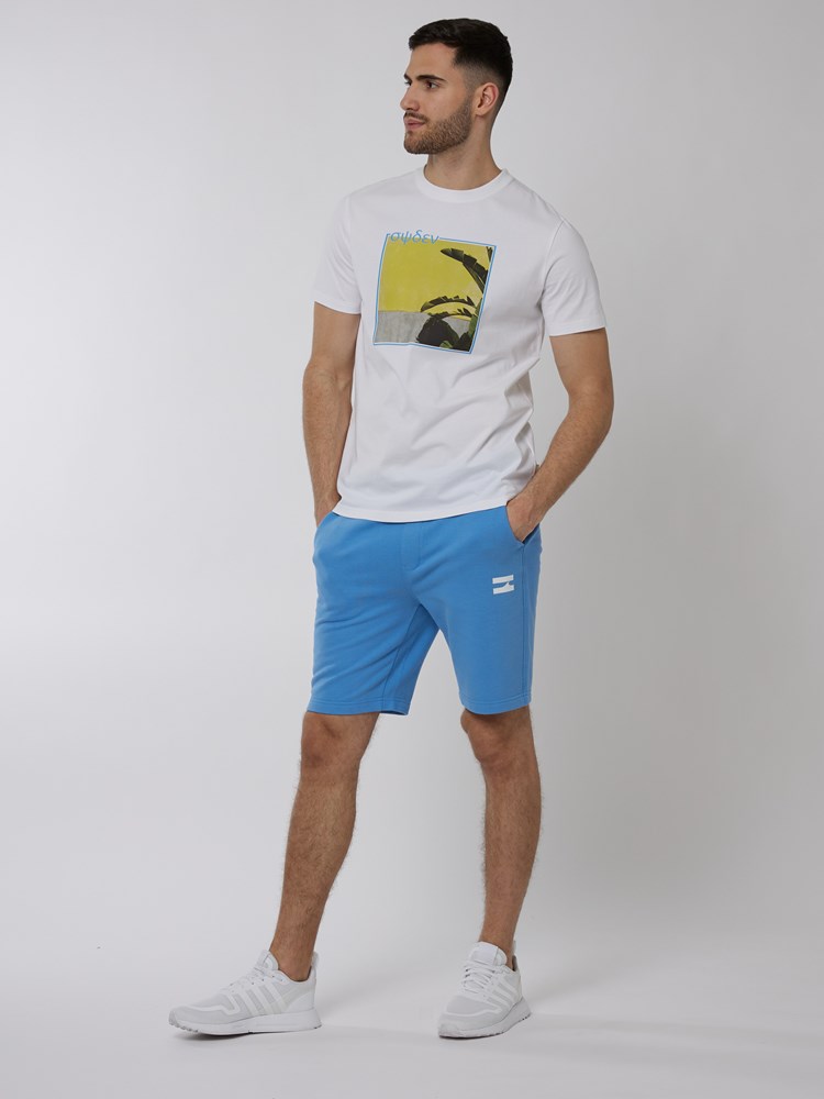 Palma t-skjorte 7249927_O68-WOSNOTWOS-H22-Modell-Front_chn=boys_4107_Palma t-skjorte O68.jpg_Front||Front