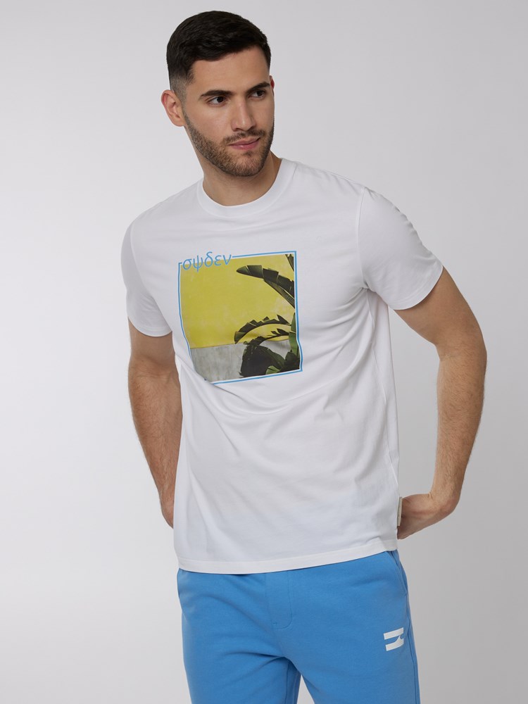 Palma t-skjorte 7249927_O68-WOSNOTWOS-H22-Modell-Front_chn=boys_8919_Palma t-skjorte O68.jpg_Front||Front