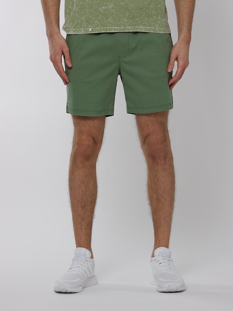 Huk shorts 7249957_GLW-WOSNOTWOS-H22-Modell-Front_chn=boys_9169_Huk shorts GLW.jpg_Front||Front