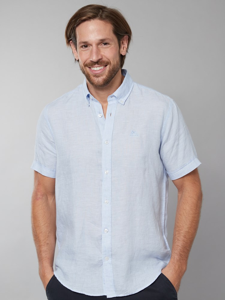 Dillon linskjorte - regular fit 7249965_E9O-JEANPAUL-H22-Modell-Front_4265_Dillon linskjorte - regular fit E9O.jpg_Front||Front