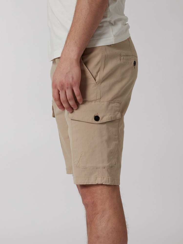 Capuchin cargo shorts 7250000_I4Y-MRCAPUCHIN-H22-Modell-Left_chn=boys_5406_Capuchin cargo shorts I4Y.jpg_Left||Left