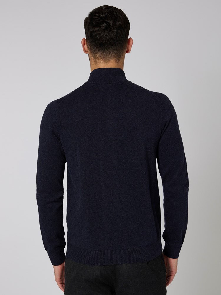 Dammers zip cardigan 7500036_C27-MRCAPUCHIN-W22-Modell-Back_chn=boys_6100_Dammers zip cardigan C27.jpg_Back||Back