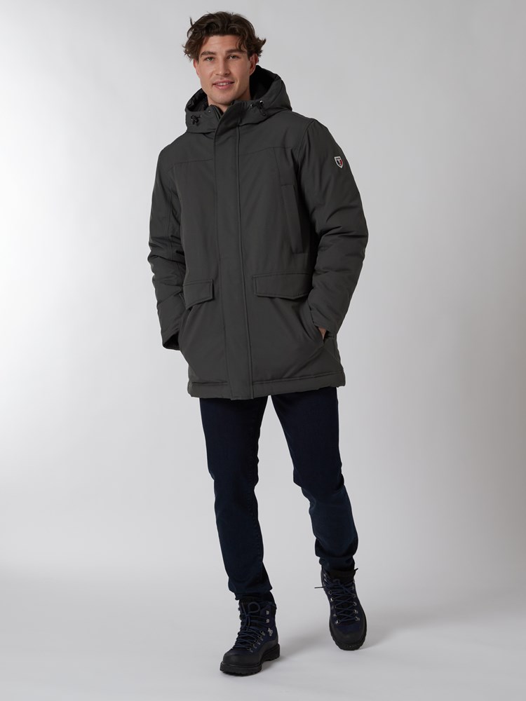 Ombre parka 7500084_C19-JEANPAUL-A22-Modell-Front_1575 (1)_Ombre parka C19.jpg_