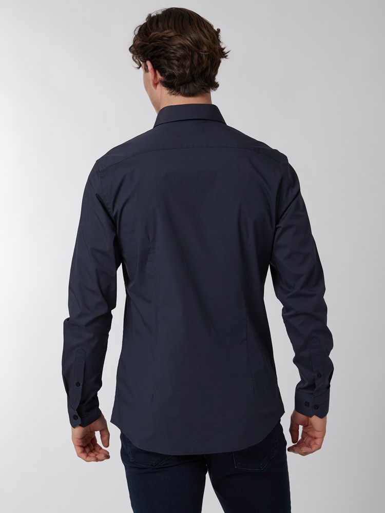 Patrick skjorte - slim fit 7500141_EM6-JEANPAUL-A22-Modell-Back_3160_3nyfarge_Patrick skjorte - slim fit EM6.jpg_