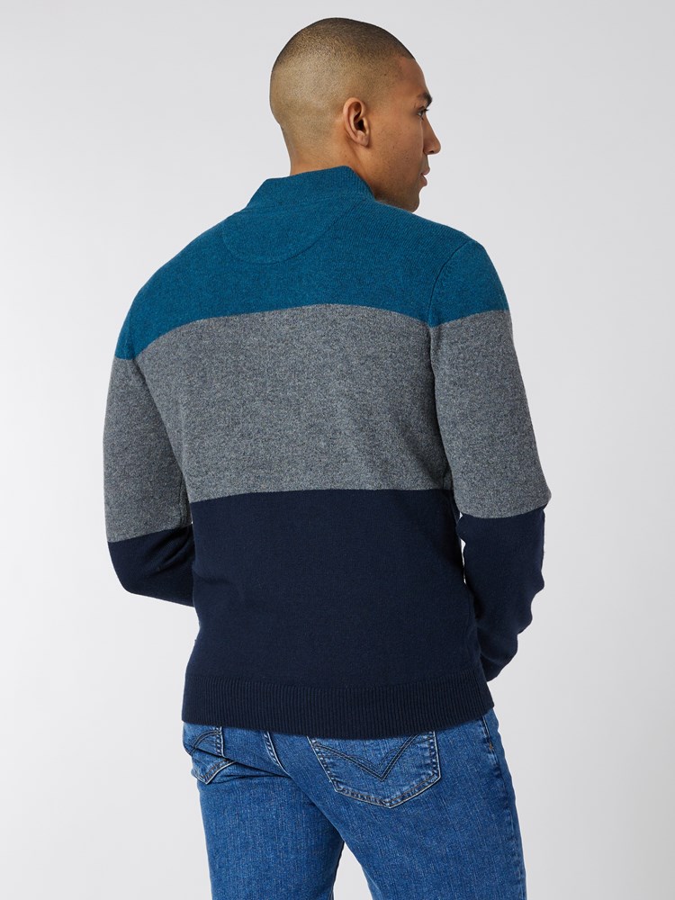 Lucien blokkstripet genser 7500314_EM6-JEANPAUL-W22-Modell-Back_3214_Lucien blokkstripet genser EM6.jpg_Back||Back