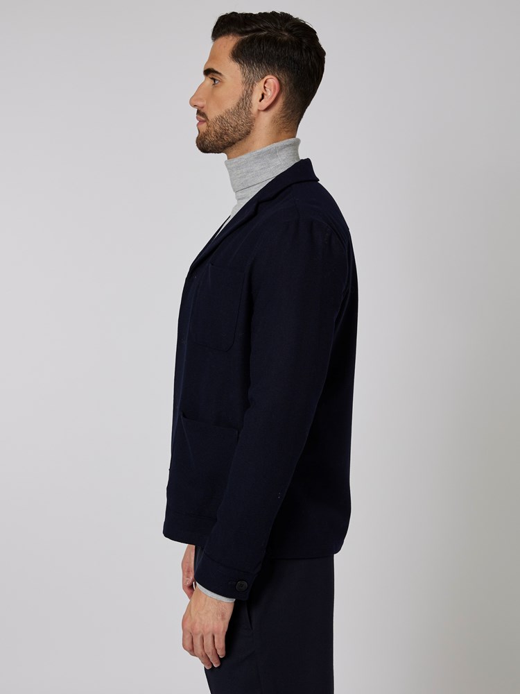 Humphrey jakke 7500569_C27-MRCAPUCHIN-W22-Modell-Front_chn=boys_2176_Humphrey jakke C27.jpg_Front||Front